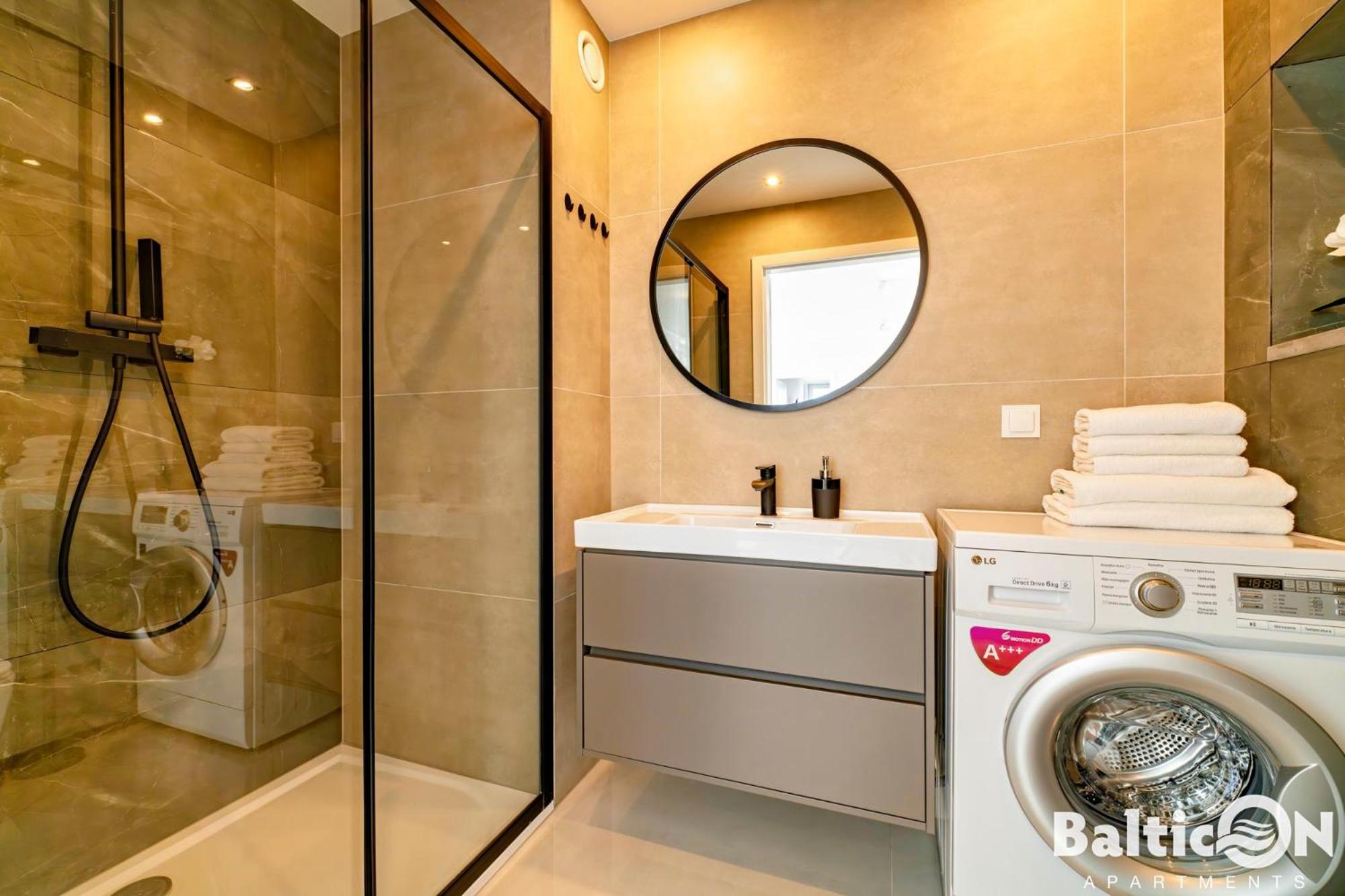 Apartamenty Balticon Westin House -Luksusowy 70M2 , Basen Pool, Sauna, Parking Inklusive Kołobrzeg Buitenkant foto